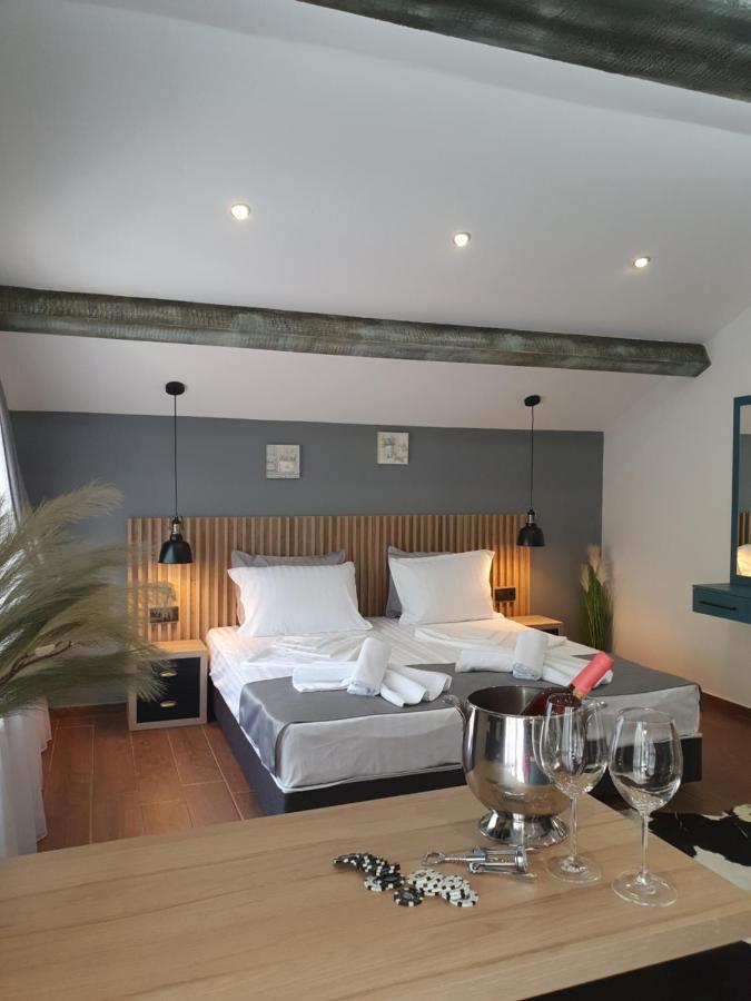 Kamelia Guest Rooms Казанлык Экстерьер фото
